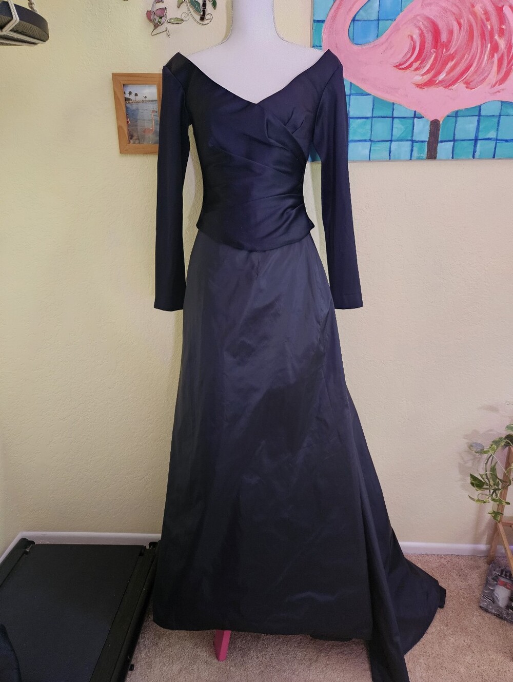 Talbot Runhof All About Eve Silk Navy Blue Long Sleeve 2 Piece Formal Gown Sz 6